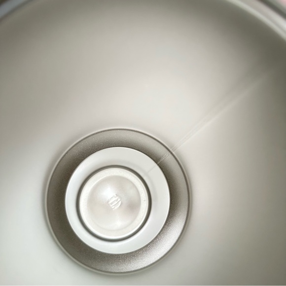 Stanley x Elf Honey Talks Gold 40 oz Flowstate Quencher H2.0 Tumbler Limited - Picture 11 of 12